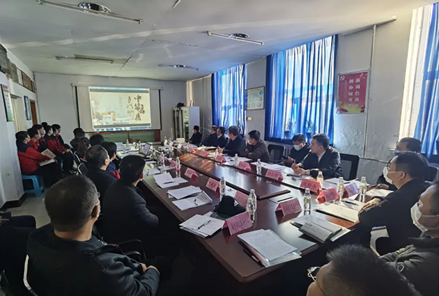 孙东深入九州体育|中国有限公司官网制药有限责任公司主持召开现场